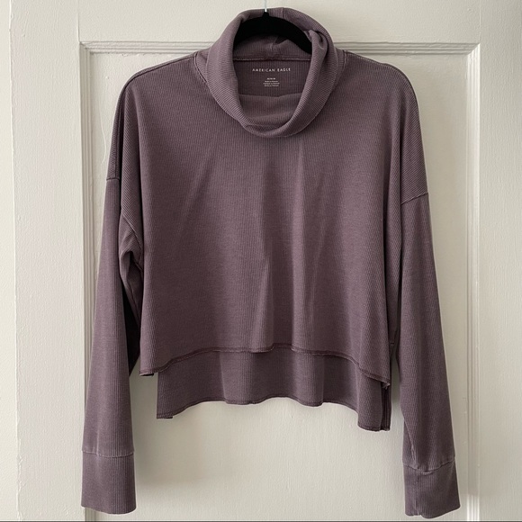 American Eagle Cropped Long Sleeve Mock Neck - Picture 1 of 8